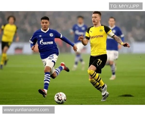 德甲热门对决，法兰克福战平多特蒙德继续领跑竞争