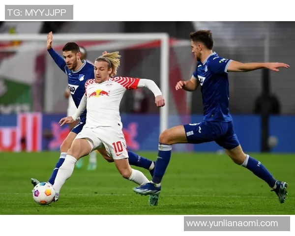 莱比锡RB势不可挡,夺得德甲榜首,创造历史!